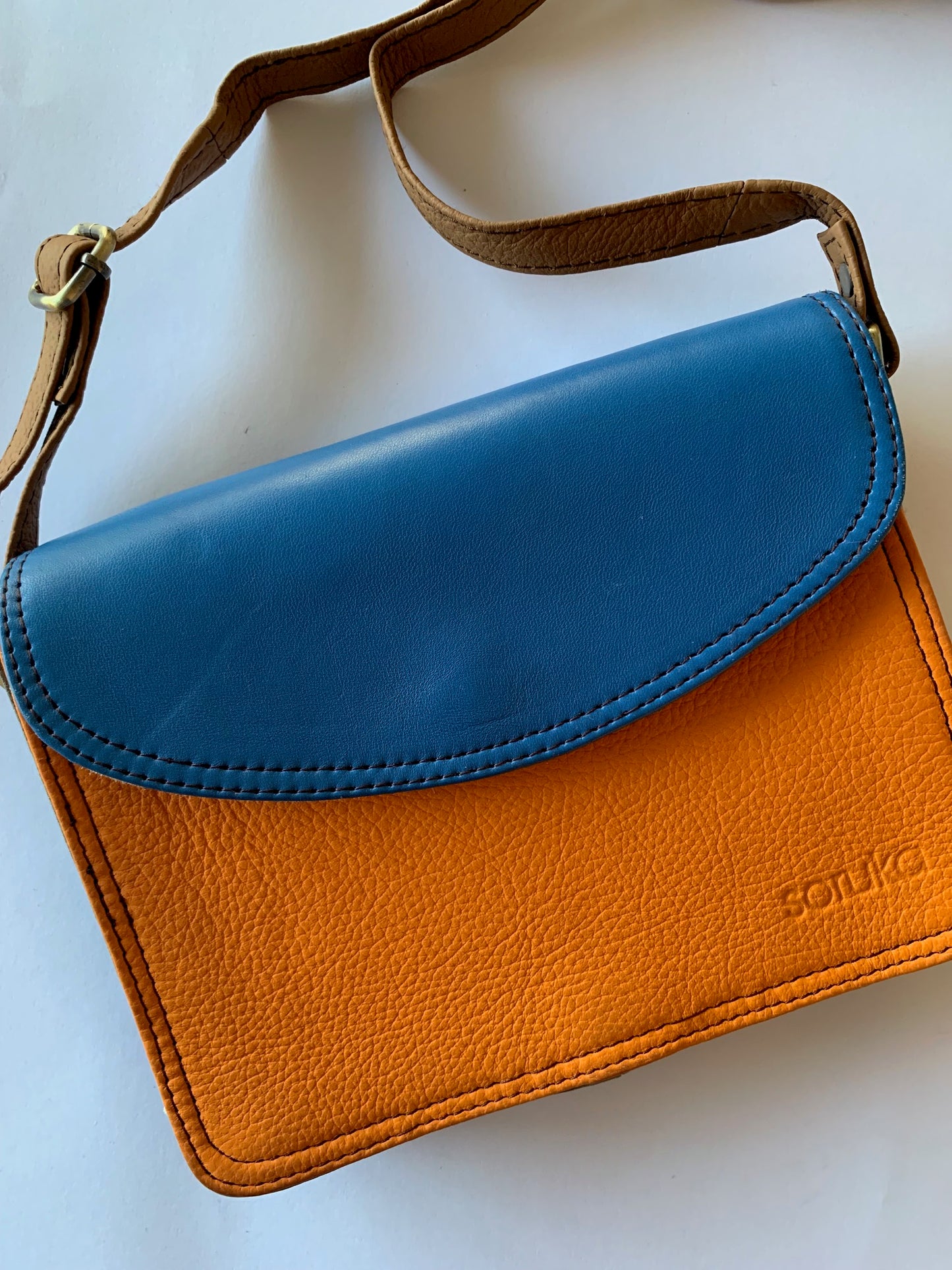 Soruka Crossbody Blue Orange