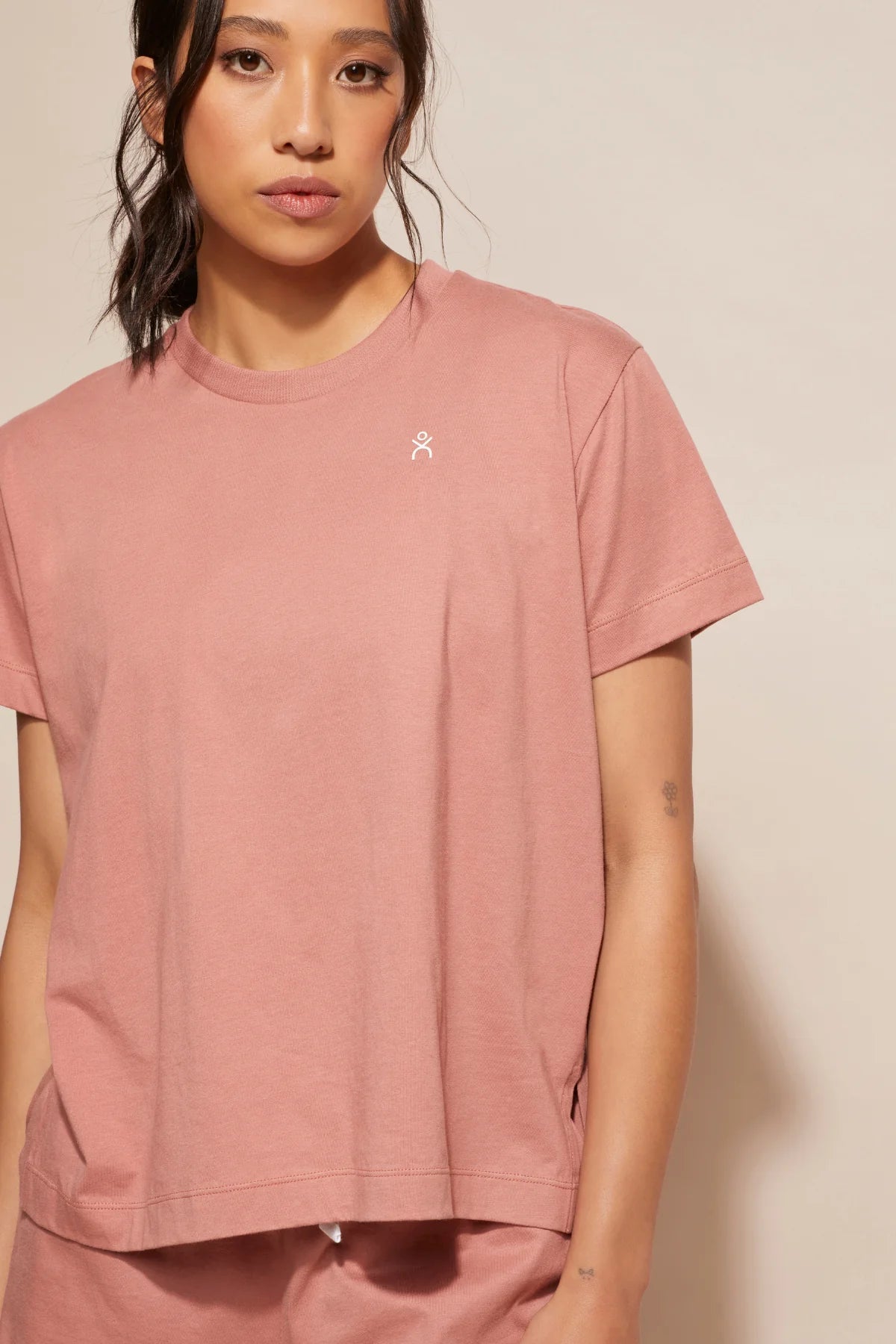 D K Active Side Swipe Tee Coral FINAL SALE