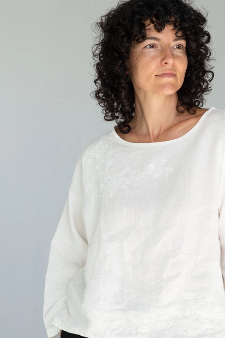 .Lazybones Annie Embroidered Top Warm White